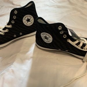 Converse (New)
